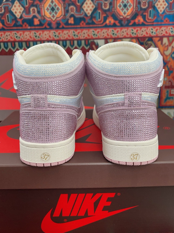 ナイキ靴着用イメージ